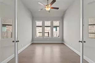 2723 Lakeside Shr Dr, League City, TX 77573 - Photo 23
