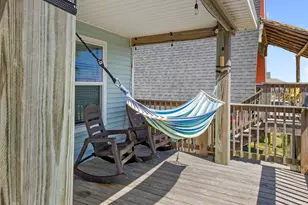 1110 Treaty Dr, Surfside Beach, TX 77541 - Photo 3