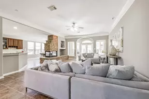 12202 Fall River Pass Ln, Humble, TX 77346 - Photo 11