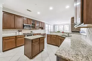 12202 Fall River Pass Ln, Humble, TX 77346 - Photo 17