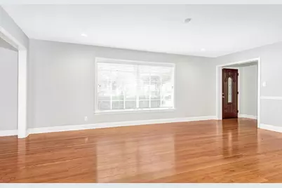 2327 Dorrington Street, Houston, TX 77030 - Photo 3