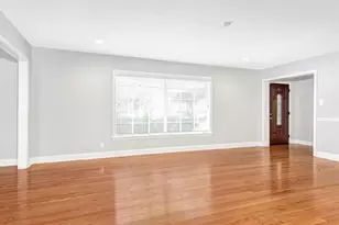 2327 Dorrington St, Houston, TX 77030 - Photo 3