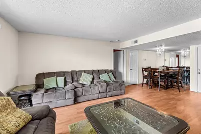 2830 S Bartell Drive #25, Houston, TX 77054 - Photo 5