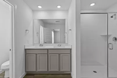 958 Green Vines Lane, Houston, TX 77091 - Photo 15