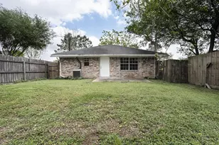 2538 Oday Rd, Pearland, TX 77581 - Photo 7