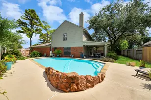 7615 Park Falls Dr, Houston, TX 77095 - Photo 43