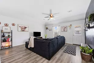 1523 22nd St, Hempstead, TX 77445 - Photo 11