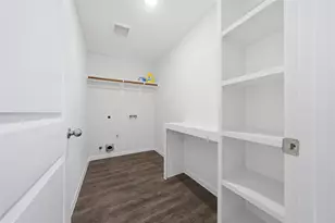 6623 County Rd 4, Damon, TX 77430 - Photo 19