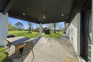 6623 County Rd 4, Damon, TX 77430 - Photo 35