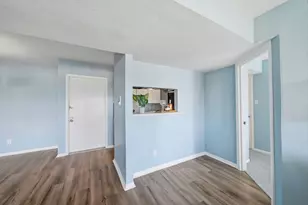 8523 Hearth Dr, Houston, TX 77054 - Photo 7