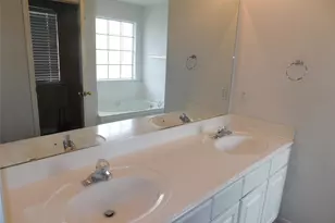 2710 Grants Lake Blvd, Sugar Land, TX 77479 - Photo 13
