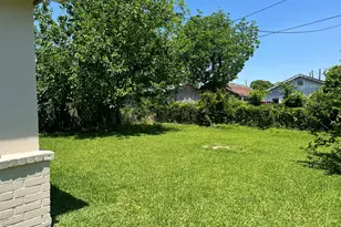 2605 Delafield St, Houston, TX 77023 - Photo 31