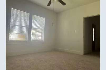 2605 Delafield Street, Houston, TX 77023 - Photo 11
