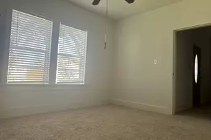 2605 Delafield St, Houston, TX 77023 - Photo 11