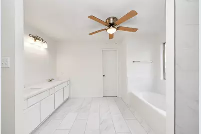 3046 Texas Oak Drive, Katy, TX 77449 - Photo 15