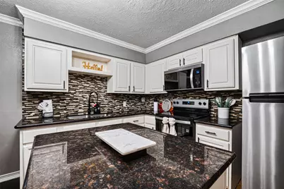 6114 S Greenpark Drive, Houston, TX 77072 - Photo 19