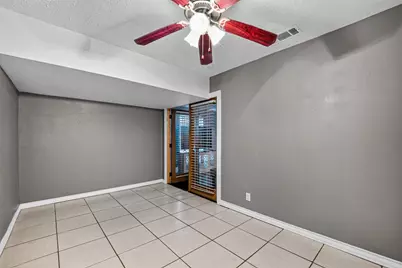 6114 S Greenpark Drive, Houston, TX 77072 - Photo 9