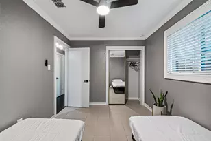 6114 S Greenpark Dr, Houston, TX 77072 - Photo 33