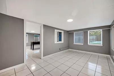 6114 S Greenpark Drive, Houston, TX 77072 - Photo 23
