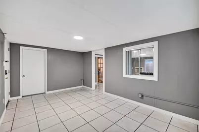 6114 S Greenpark Drive, Houston, TX 77072 - Photo 25