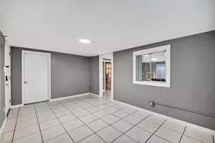 6114 S Greenpark Dr, Houston, TX 77072 - Photo 25