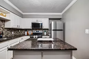 6114 S Greenpark Dr, Houston, TX 77072 - Photo 13