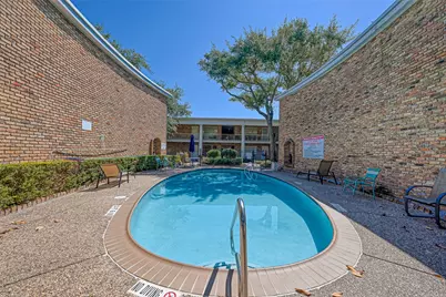 2201 Fountain View Drive #9, Houston, TX 77057 - Photo 31