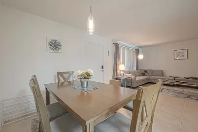 2201 Fountain View Drive #9, Houston, TX 77057 - Photo 13