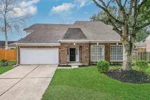 2106 Spyglass Dr, League City, TX 77573 - Photo 1