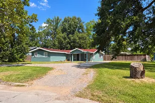 5210 Bristol Dr, Beaumont, TX 77707 - Photo 1