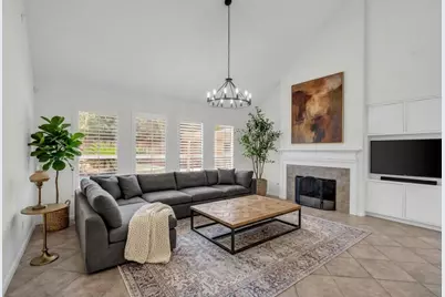 79 W Shale Creek Circle, The Woodlands, TX 77382 - Photo 19