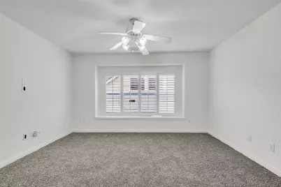 79 W Shale Creek Circle, The Woodlands, TX 77382 - Photo 31