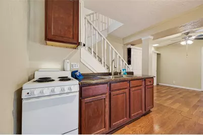 805 Lake View Drive, Montgomery, TX 77356 - Photo 25