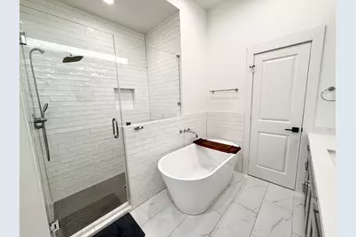 2806 Versailles Oak Lane, Houston, TX 77092 - Photo 7