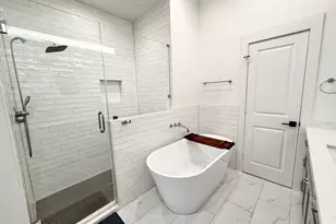 2806 Versailles Oak Ln, Houston, TX 77092 - Photo 7