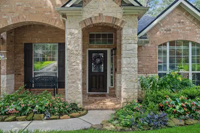 2504 N Yorkchase Lane, Conroe, TX 77304 - Photo 3