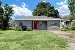 308 Bennett Dr, West Columbia, TX 77486 - Photo 1