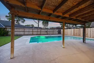 11726 Dorrance Ln, Meadows Place, TX 77477 - Photo 33