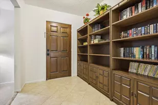 11726 Dorrance Ln, Meadows Place, TX 77477 - Photo 5