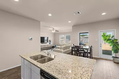 18315 Klamath Falls Lane, New Caney, TX 77357 - Photo 7