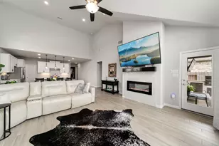 1835 Waters Branch Dr, Missouri City, TX 77459 - Photo 9