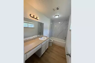 812 Jefferson Avenue #D, Cleveland, TX 77327 - Photo 17