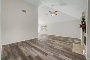 19215 Haystream Dr, Katy, TX 77449 - Photo 7