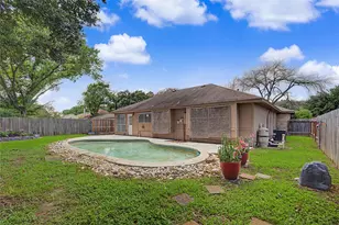 19215 Haystream Dr, Katy, TX 77449 - Photo 37