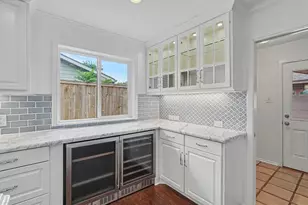 18319 Hereford Ln, Houston, TX 77058 - Photo 1
