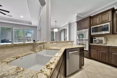 10118 Hutton Park Drive, Katy, TX 77494 - Photo 13