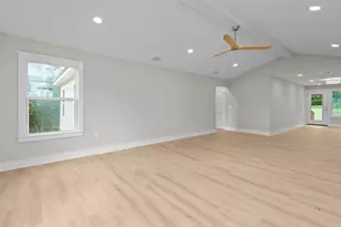 601 N 4th St, Crockett, TX 75835 - Photo 3