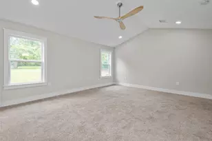 601 N 4th St, Crockett, TX 75835 - Photo 11