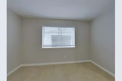 16006 Camino Del Sol Drive, Houston, TX 77083 - Photo 3