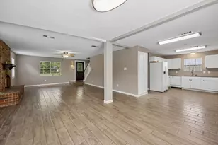 21822 Tophill Dr, Spring, TX 77388 - Photo 7